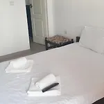 Arena Dotro Hotel