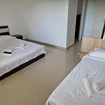 Arena Dotro Hotel *