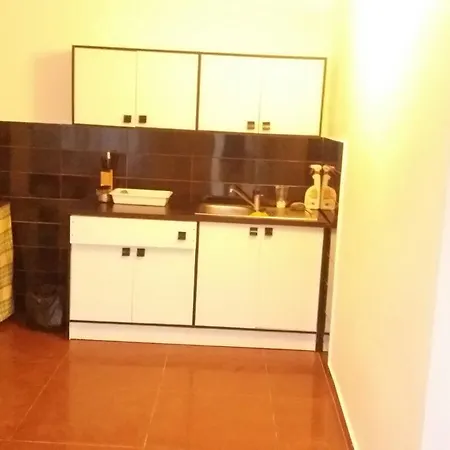 Arena Dotro * 科斯蒂内什蒂